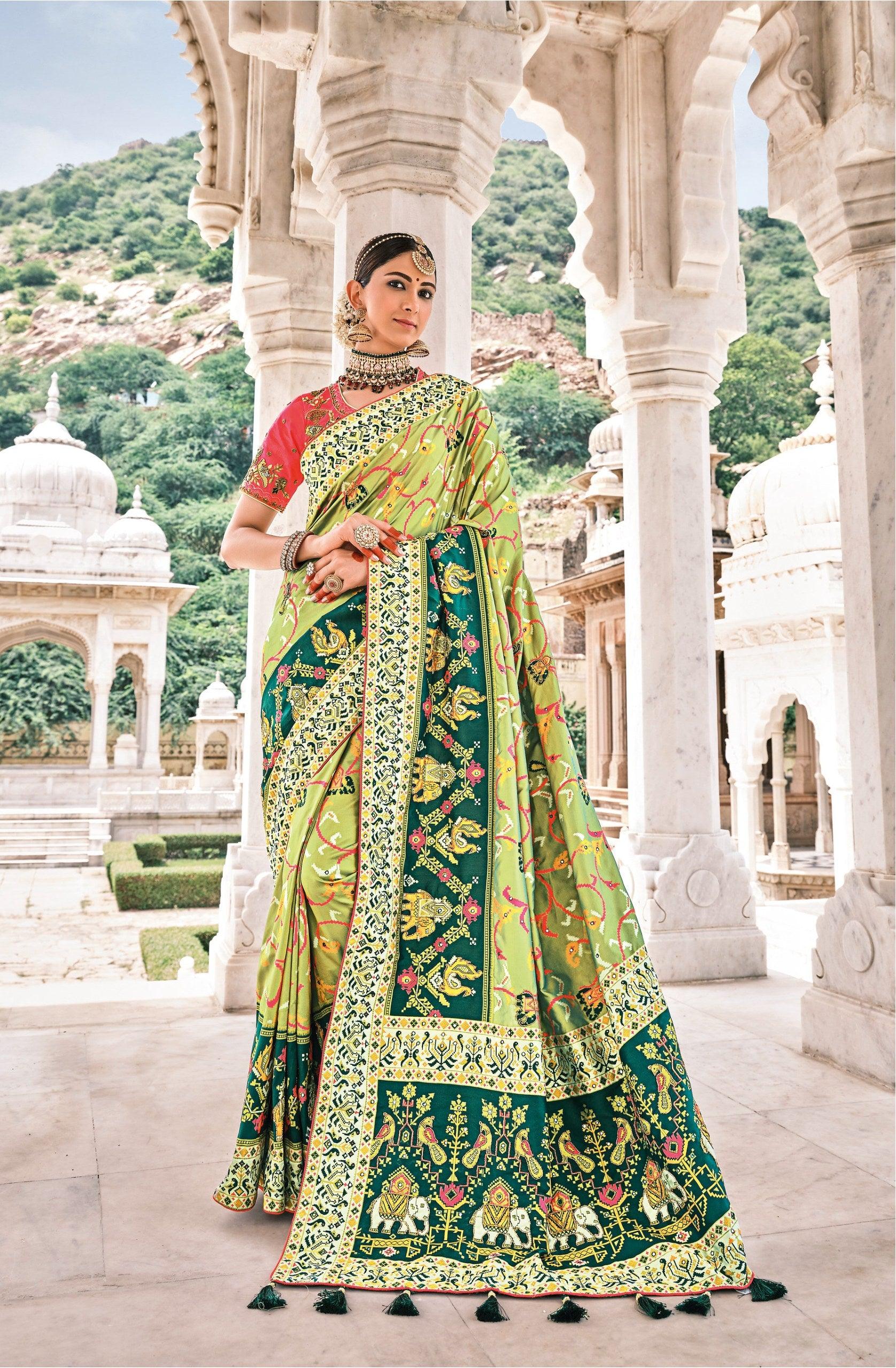 How to Select the Traditional Wedding Wear Patan Patola Silk Saree