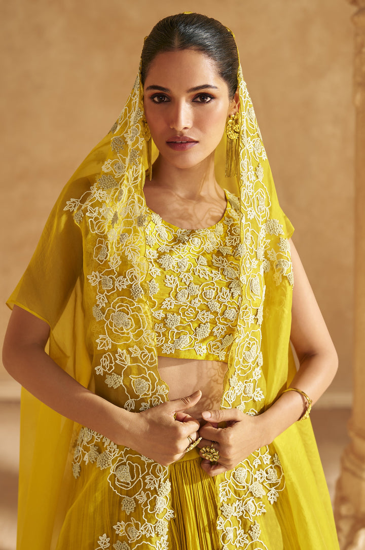 indian marriage ceremony wear