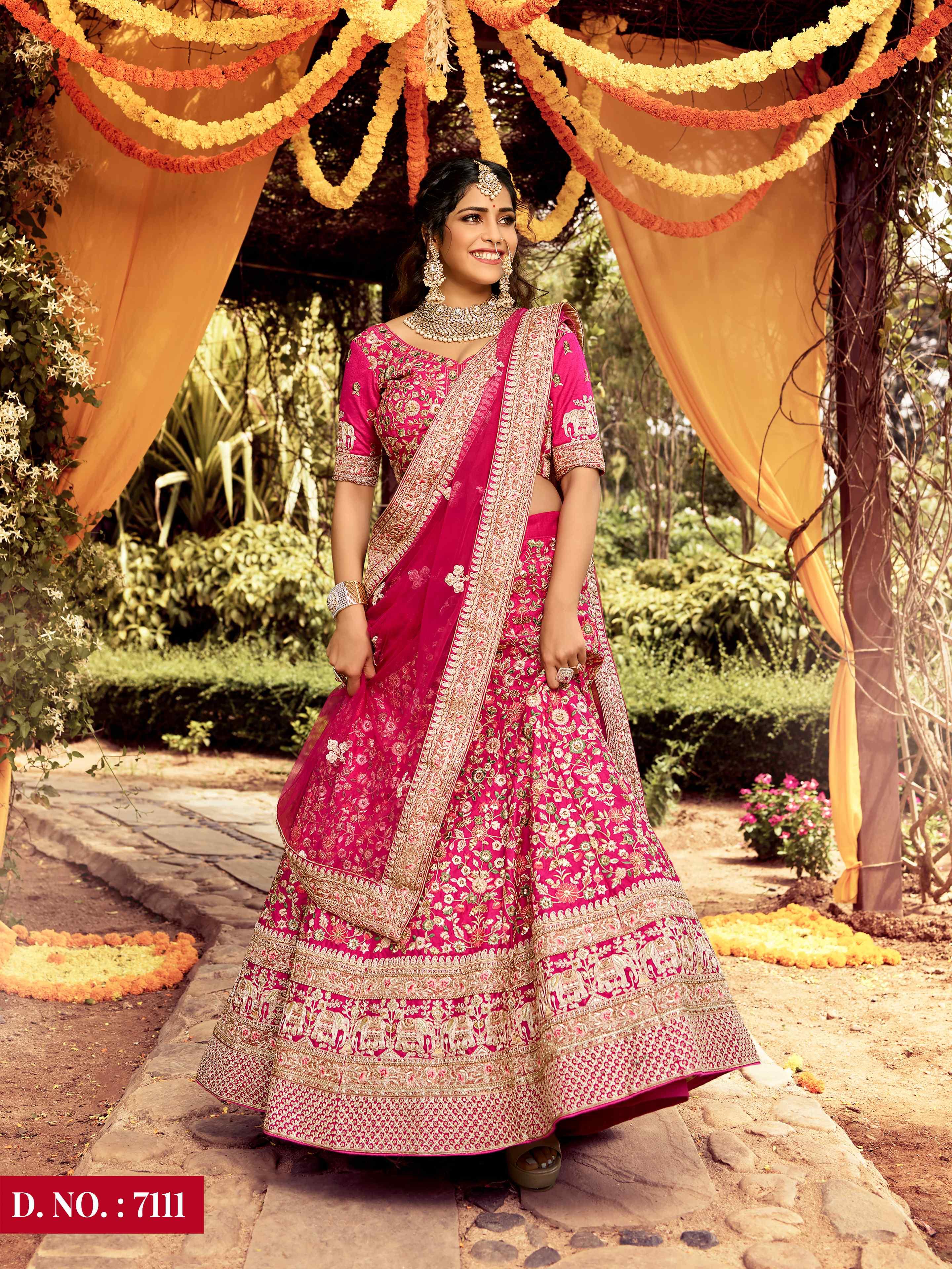 Navya Lehanga & Serwani House | Bridal Wears in Indore | Shaadi Baraati